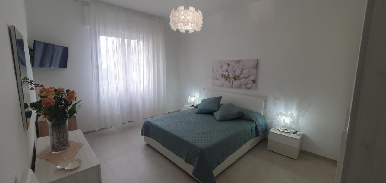 Casa Riblo E Flo Apartment Monopoli Exterior photo